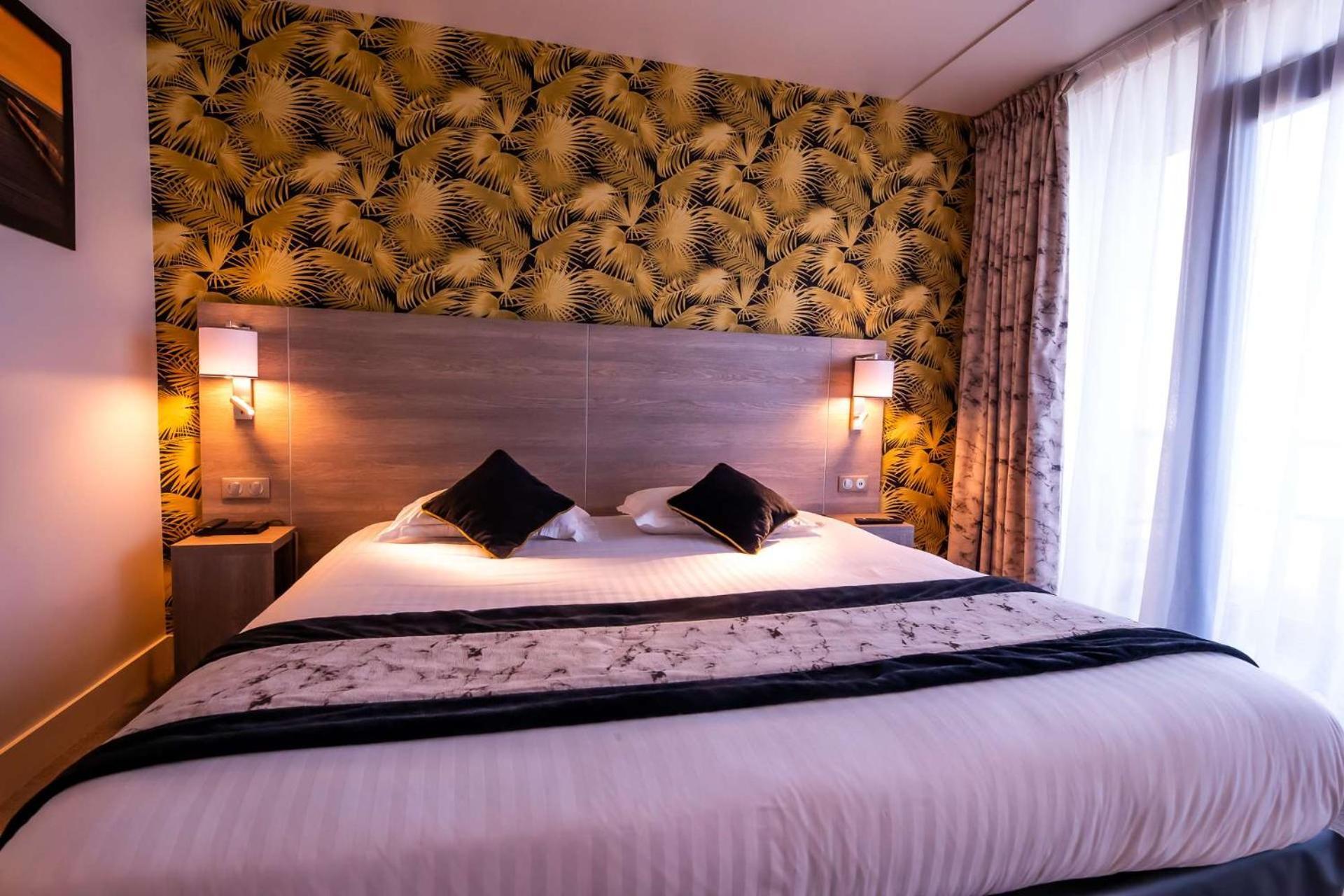 Brit Hotel Eden Spa Honfleur Exterior photo